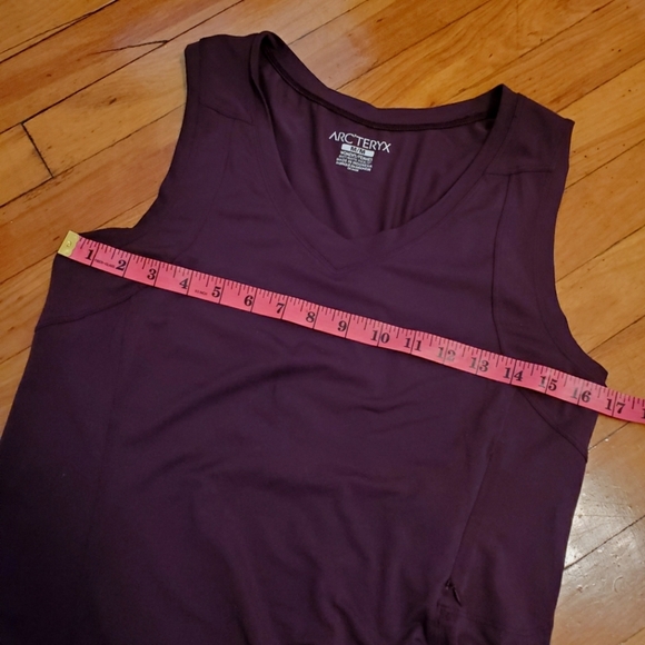 Arc'teryx Solterra sleeveless dress. Dark purple. Size M. Flaw! - Picture 7 of 9